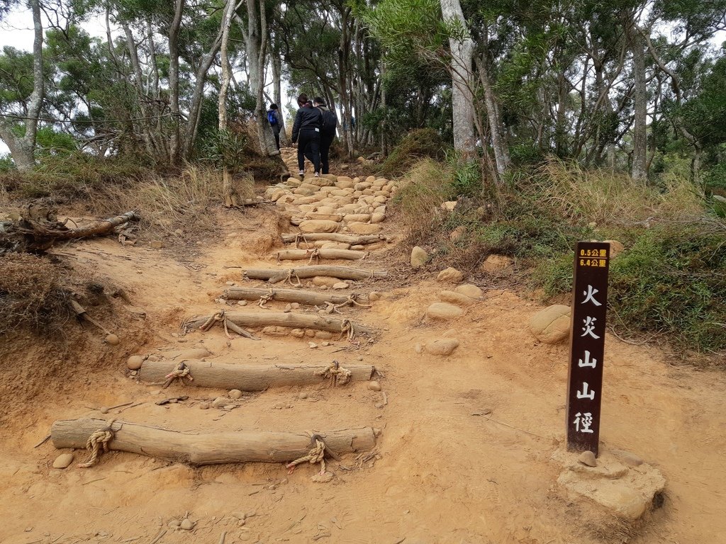 苗栗三義火炎山-樂活家族三義大甲一日遊(一)