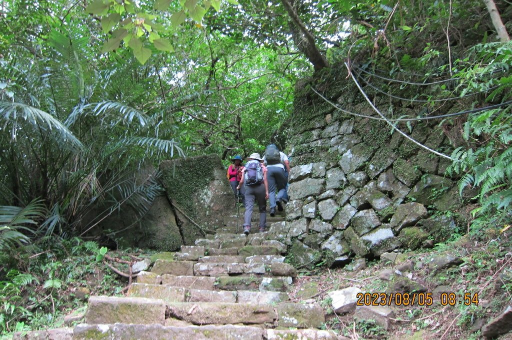 新北粗坑山-台北天際線第四段(猴雞縱走)-2