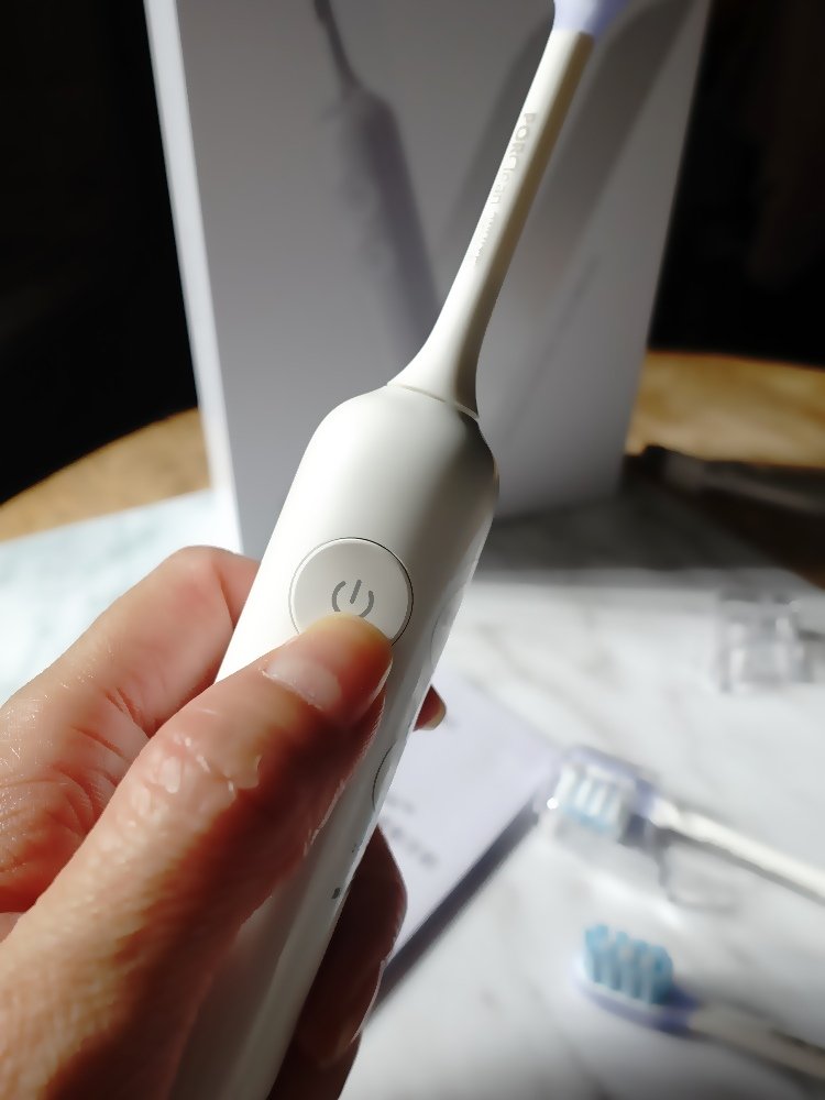 牙齒清潔神器_寶可齡VSonic V601 V幅音波電動牙刷