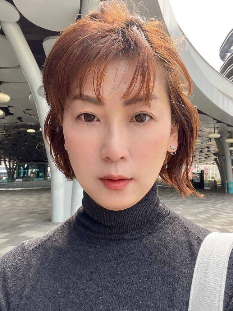 【上妝即保養】SNOVA高效水嫩抗老胎盤素精華粉底液