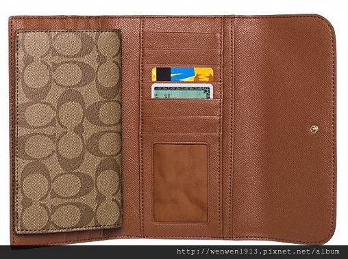 2015-04-24 20_42_00-Large Wallets - WALLETS - ACCESSORIES - Coach Outlet Official Site.jpg