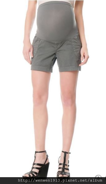 2015-04-23 18_49_34-Secret Fit Belly(r) Cargo Pockets Maternity Shorts Close Up _ Motherhood Materni.jpg