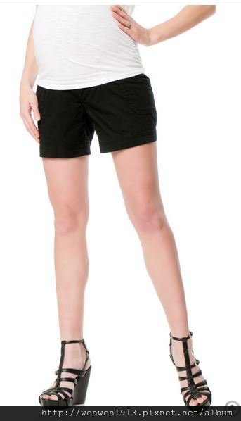 2015-04-23 18_49_03-Secret Fit Belly(r) Cargo Pockets Maternity Shorts Close Up _ Motherhood Materni.jpg