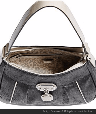 2015-05-05 17_52_06-Cologne Top Zip Bag _ GuessFactory.com.png