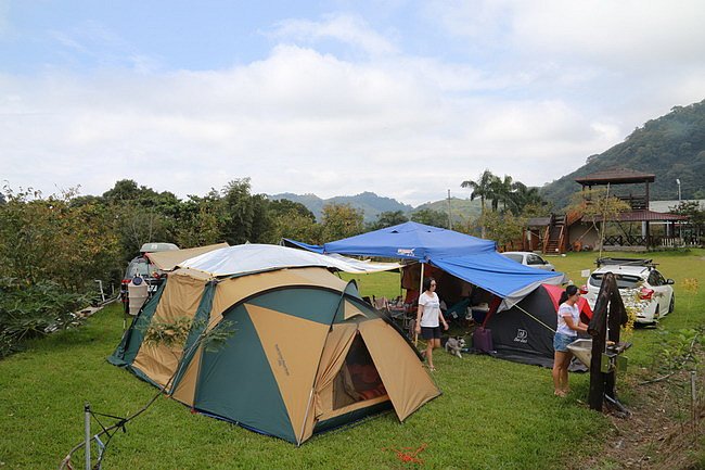 20150926苗栗泰安高腳屋草莓園--3.JPG