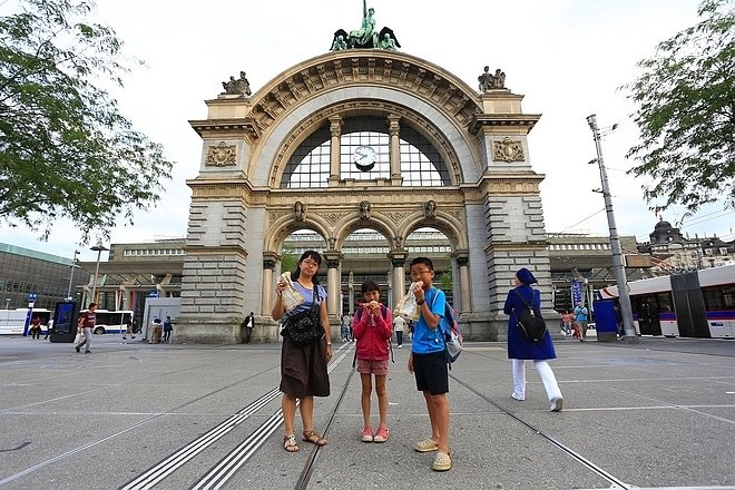 20170715瑞士交通博物館、琉森市區、卡貝爾橋、穆西格城牆、垂死獅子像、琉森車站COOP-115.jpg