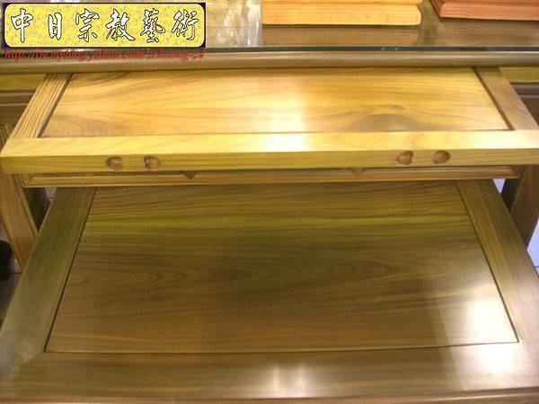 M4612綠檀明式佛桌 神桌製作.JPG