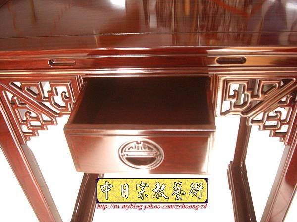 M6404.巧頭式雕花神桌 玄關桌.JPG