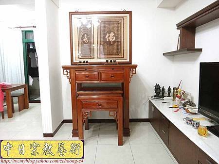 N19007.神桌佛堂設計精選 柚木4尺佛桌 心經百壽陽刻木雕神聯.JPG