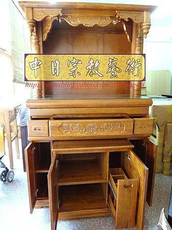 M11217.神桌神明櫥 樟木佛櫥製作4尺2.JPG