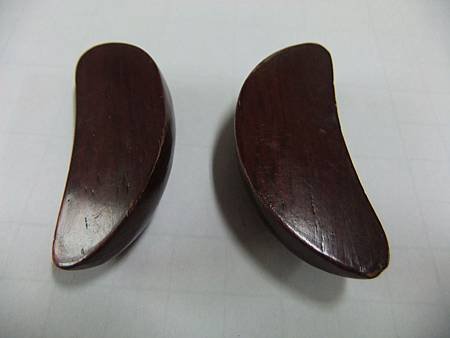 I2704.迷你紫檀筊杯.JPG