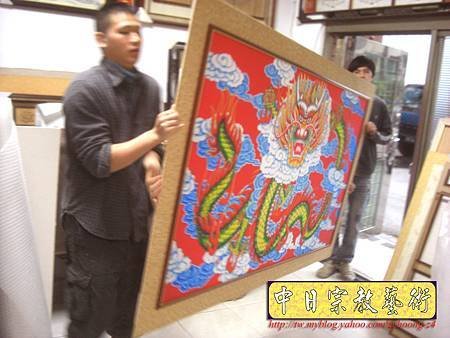 C5512.宮廟龍壁設計製作 四爪青龍 紅底雲層版.JPG