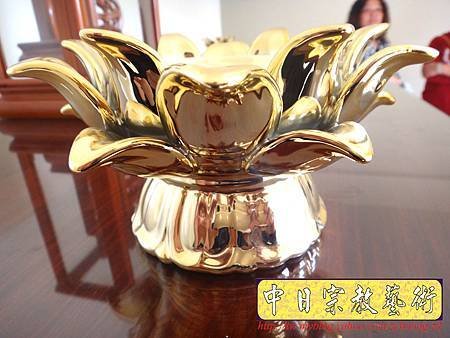 F3304.蓮花陶瓷燭台.JPG