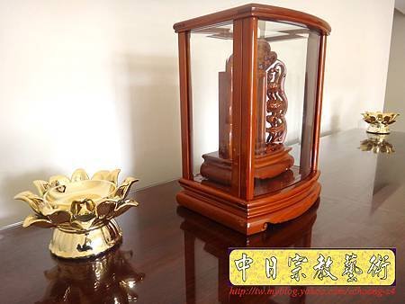 F3305.蓮花陶瓷燭台.JPG