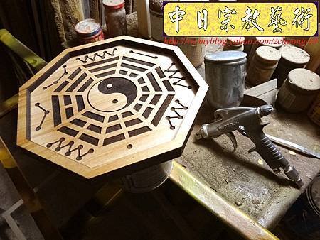 I3715.卜卦用八卦盤 實木雷射雕刻切割制作.JPG
