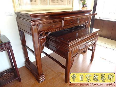 N21011.5尺8漢式神桌 紫檀色系佛桌樣式 神桌花架 觀自在神聯 木雕佛聯 佛堂設計精選.JPG