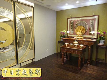 N22011.佛堂設計 現代神明廳 5尺1神桌神聯設計 圓心經實木雕刻 佛桌花架擺設 千手觀音木雕.JPG