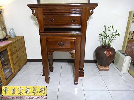 N22209.小神桌2尺9佛桌 高度4尺2 實木觀音木雕神聯佛聯.JPG