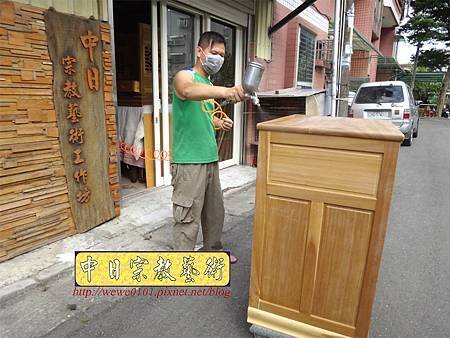 M13906.現代感的神桌櫥佛桌櫥 神龕佛龕設計 窗花版.JPG
