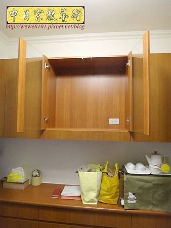 N24613.小公寓的掛壁式佛櫥運用.JPG
