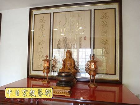 N25703.神桌與公媽桌分開的神明廳 五尺一佛桌搭二尺七祖先桌.JPG