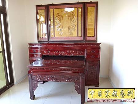 N27713.七尺神桌 桶型佛桌 雙龍雕刻關聖帝君木雕神聯 百福百壽雕刻.JPG