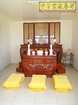 N28102.一貫道佛桌中堂木雕聯製作 明明上帝無極老母雕刻設計.JPG