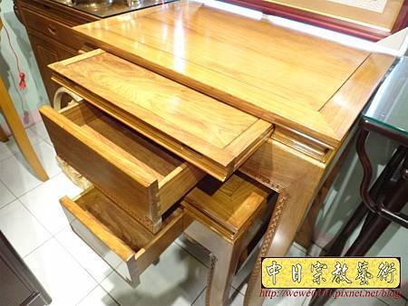 M16109.現代神桌樣式 彎腳佛桌製作 2尺9花梨木神桌.JPG