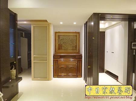 N29207.現代佛堂 4尺2櫃型神桌 箱櫃式佛桌 心經木雕金箔佛聯.JPG