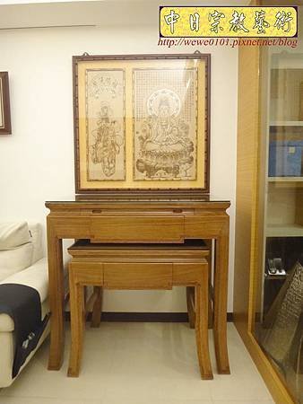 N29601.現代居家佛堂設計 現代感佛桌 3尺6彎腳神桌 實木觀音木雕佛聯.JPG