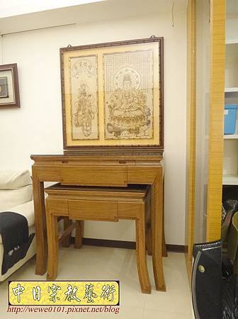 N29606.現代居家佛堂設計 現代感佛桌 3尺6彎腳神桌 實木觀音木雕佛聯.JPG
