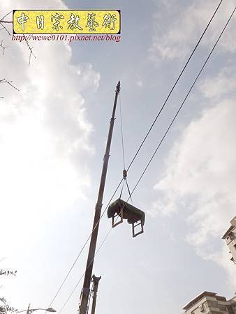 M17510.空中吊神桌.JPG