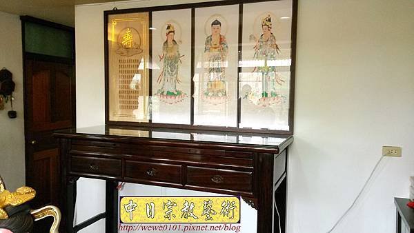 N31504.五尺八佛桌 黑紫檀神桌 西方三聖佛畫佛聯佛龕.jpg