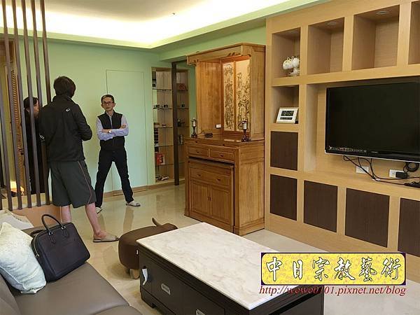 P1706.現代佛櫥 特製佛櫥 神明櫥 11尊木雕佛祖聯.JPG