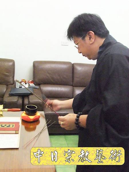 佛具佛像掛神桌佛桌神明櫥佛櫥神像佛聯神明彩聯對雷射雕刻29e.jpg