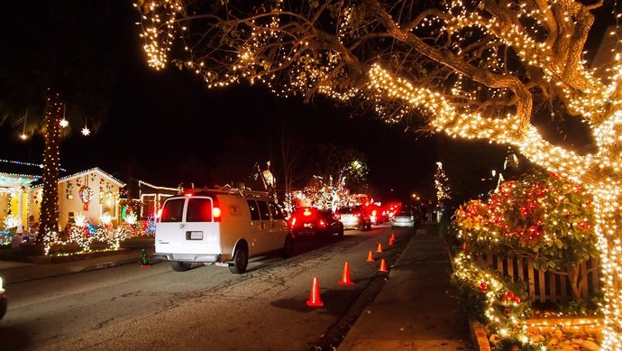 San Carlos Christmas Tree Lane-5.jpg