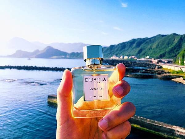 【Parfums Dusita】Cavatina (抒情短歌)1.jpg