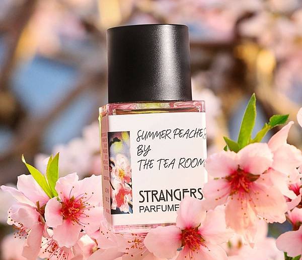 【Strangers Parfumerie】Summer Peaches by the Tea Room (茶室夏桃)1.jpg