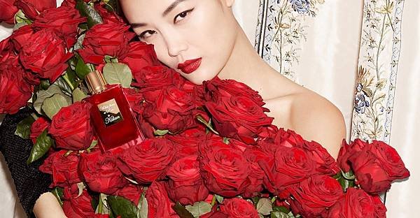 【By Kilian】A Kiss from a Rose (輕吻玫瑰)1.jpg