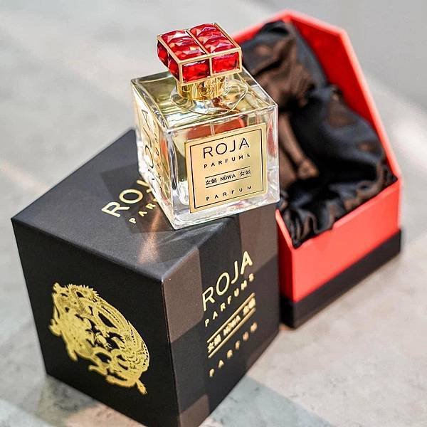 【Roja Parfums】Nüwa (女媧) 1.jpg