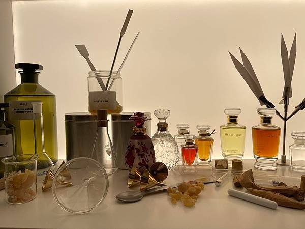 【Henry Jacques】Beaceau de Ma Joie (我的歡樂美) 6.jpg