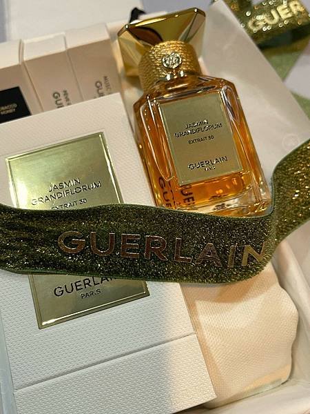 【Guerlain】Jasmin Grandiflorum Extrait 30 (頂級精粹香精 茉莉30) 1.jpg