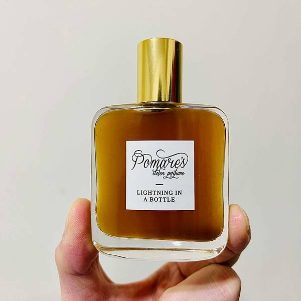 【Pomare%5Cs Stolen Perfume】Lightning in a Bottle (閃電瓶封) 1.jpg