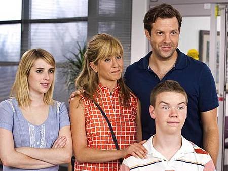 WE-RE-THE-MILLERS_3.jpg