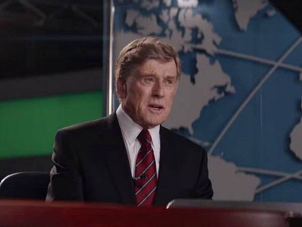 robert-redford-as-dan-rather-in-truth-screenshot-640x480.jpg