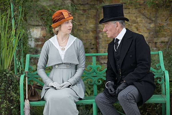 ian-mckellen-hattie-morahan-mr-holmes-sherlock-movie.jpg