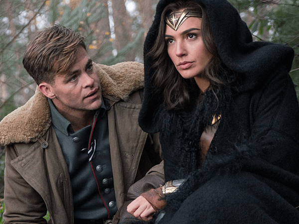 why-movie-critics-are-in-love-with-wonder-woman.jpg