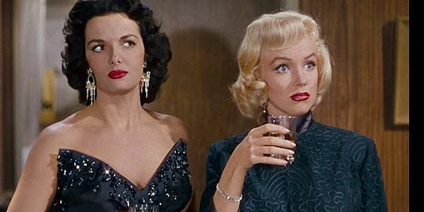 gentlemen-prefer-blondes-marilyn-monroe-jane-russell-feature.jpeg