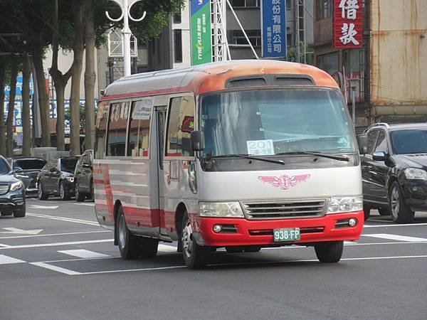 桃園客運 2010 Toyota Coaster XZB50