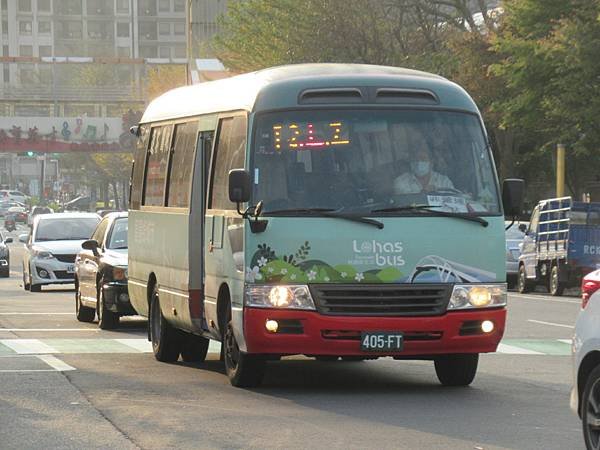 桃園客運 2010 Toyota Coaster XZB50